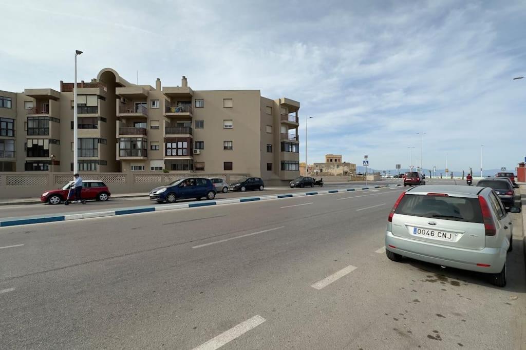 Primera Linea De Playa Y Gibraltar A 5 Minutos La Linea de la Concepcion Bagian luar foto